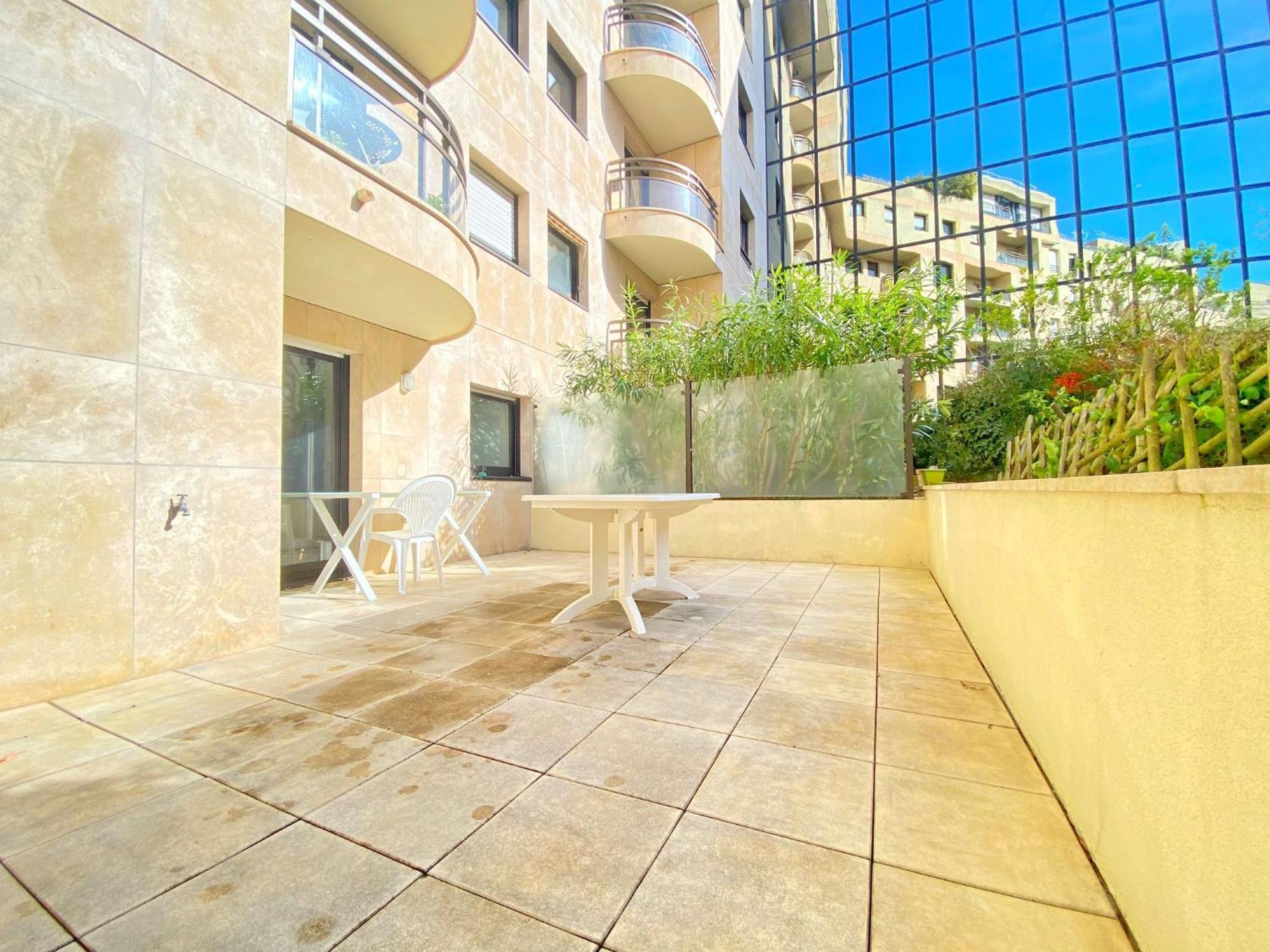 Superbe Appartement Terrasse Левалуа-Пере Экстерьер фото